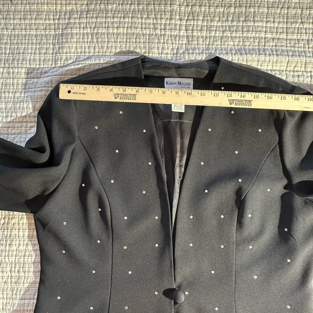 Chic Black Women's Maxi Dress with Jacket - Picture 9 of 15